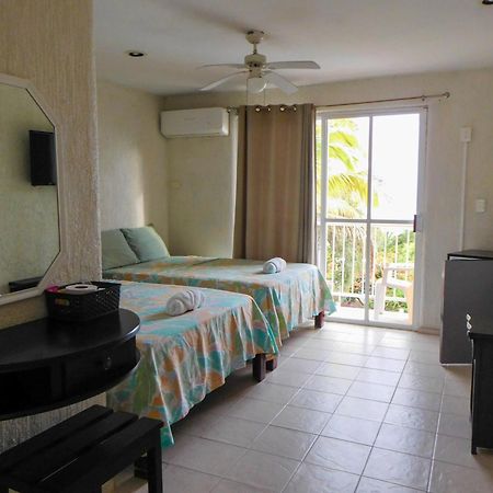 Hotel Ma Elena Isla Mujeres Extérieur photo
