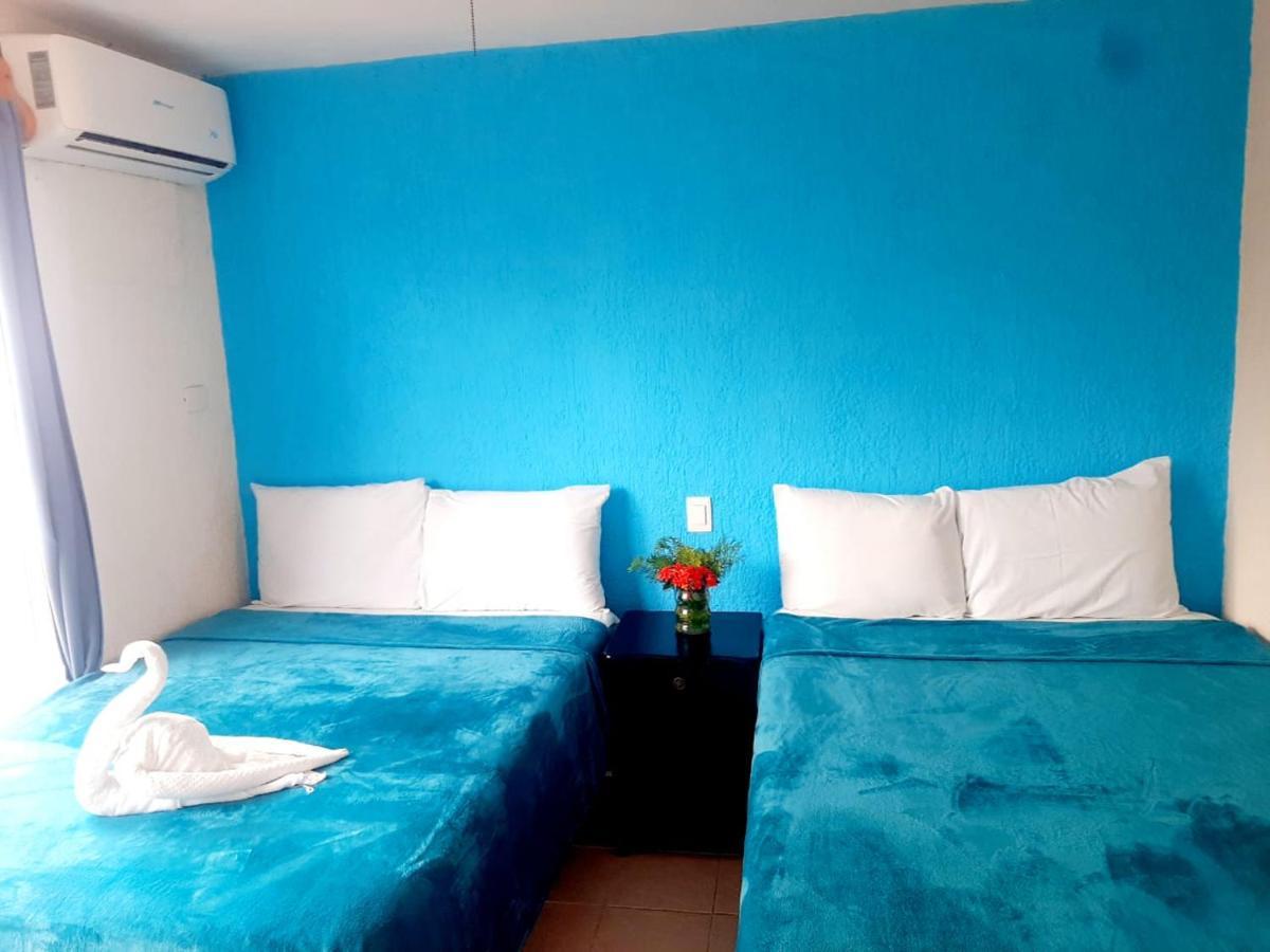 Hotel Ma Elena Isla Mujeres Extérieur photo