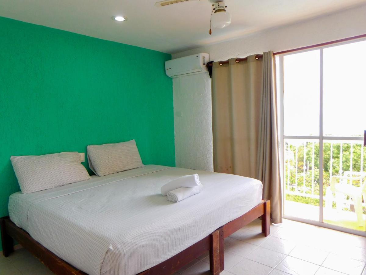 Hotel Ma Elena Isla Mujeres Extérieur photo